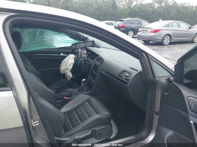 WVWLF7AU8FW249464 Volkswagen Golf R 4-door