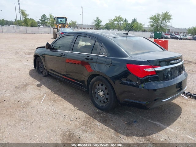 1C3CCBAB3EN141546 Chrysler 200 LX