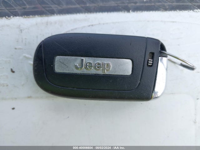 ZACCJBAB8JPJ02337 Jeep Renegade Upland Edition 4x4