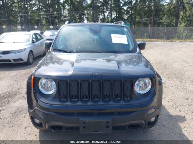 ZACCJBAB8JPJ02337 Jeep Renegade Upland Edition 4x4