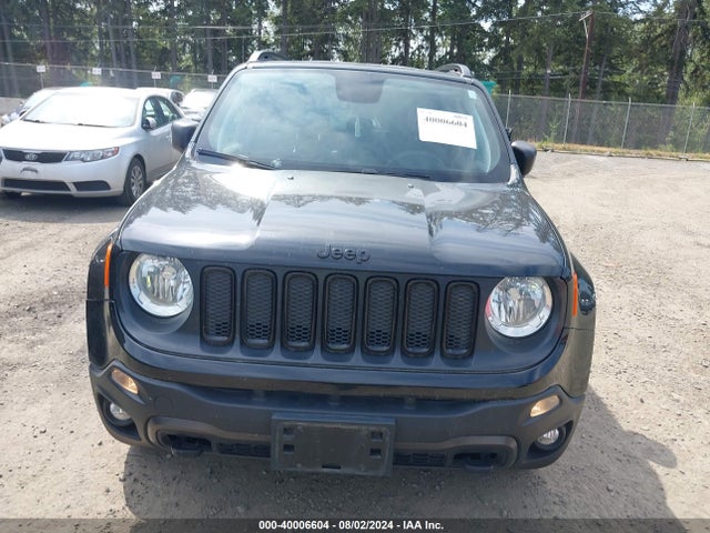 ZACCJBAB8JPJ02337 Jeep Renegade Upland Edition 4x4