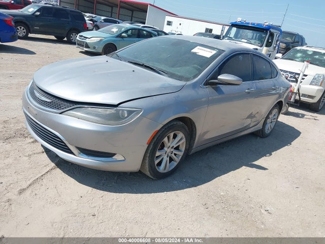Chrysler 200 Limited 2015 1C3CCCAB2FN596024 Image 2