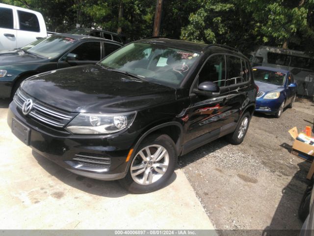 WVGAV7AX9FW563141 Volkswagen TIGUAN S