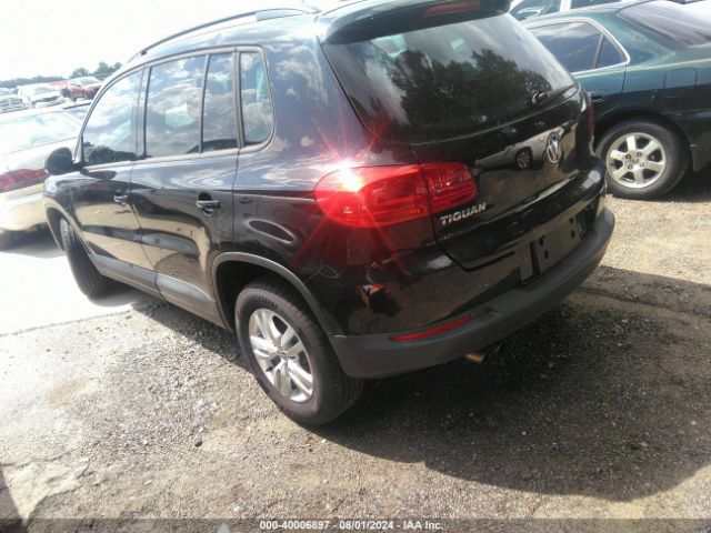 WVGAV7AX9FW563141 Volkswagen TIGUAN S