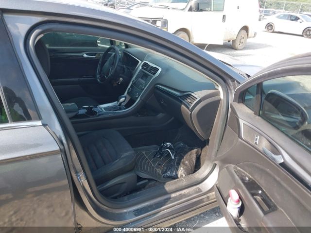 3FA6P0HD8ER282088 Ford FUSION SE