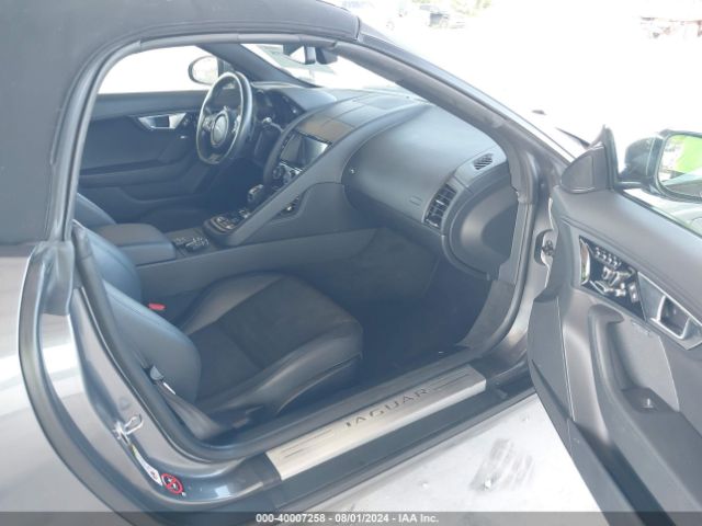 SAJWA6ET8G8K32971 Jaguar F-Type