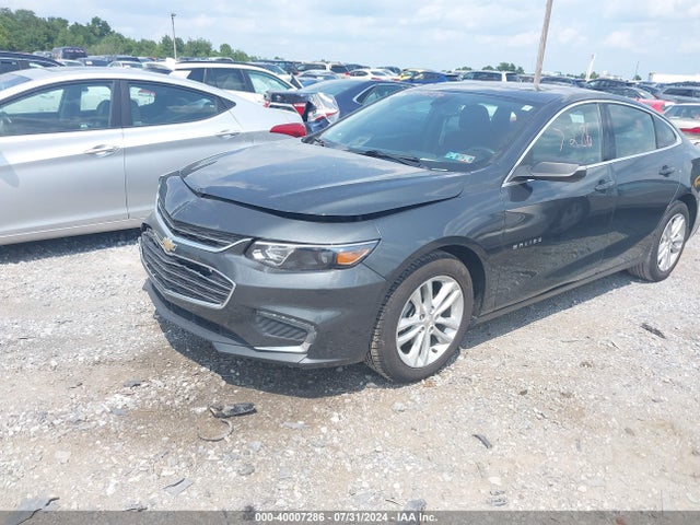 Chevrolet MALIBU LT 2018 1G1ZD5ST7JF170394 Image 2