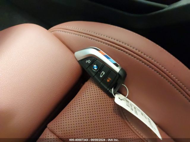 5UX83DP08R9V33521 BMW X3 M40i