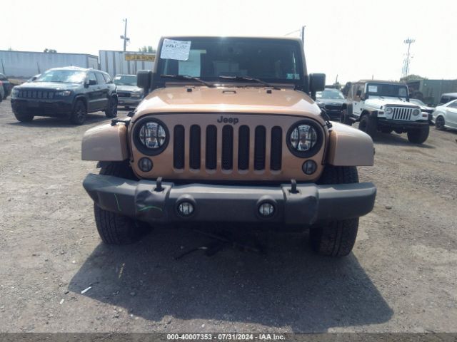 1C4HJWEG6FL697528 Jeep Wrangler Unlimited Sahara