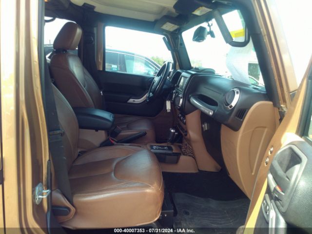 1C4HJWEG6FL697528 Jeep Wrangler Unlimited Sahara
