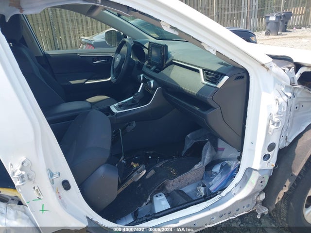 Toyota Rav4 Xle 2019 JTMP1RFVXKD013577 Image 5