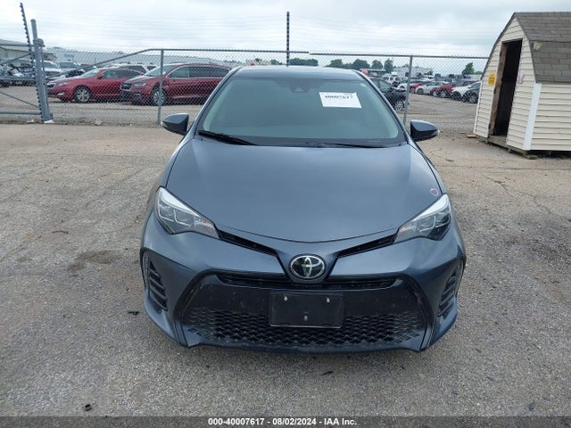 Toyota COROLLA SE 2018 5YFBURHE2JP840743 Image 12