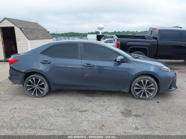 Toyota COROLLA SE 2018 5YFBURHE2JP840743 Image 13