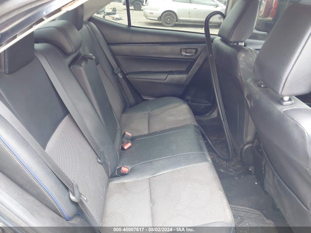 Toyota COROLLA SE 2018 5YFBURHE2JP840743 Image 8