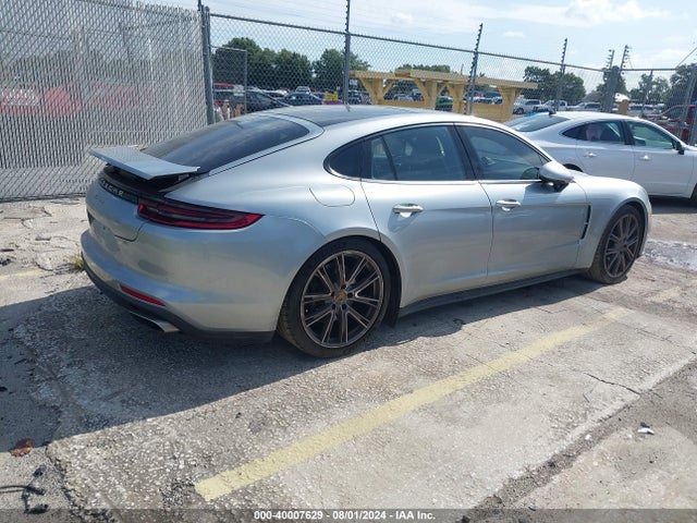 2019 PORSCHE PANAMERA WP0AA2A74KL101052 Photo 3