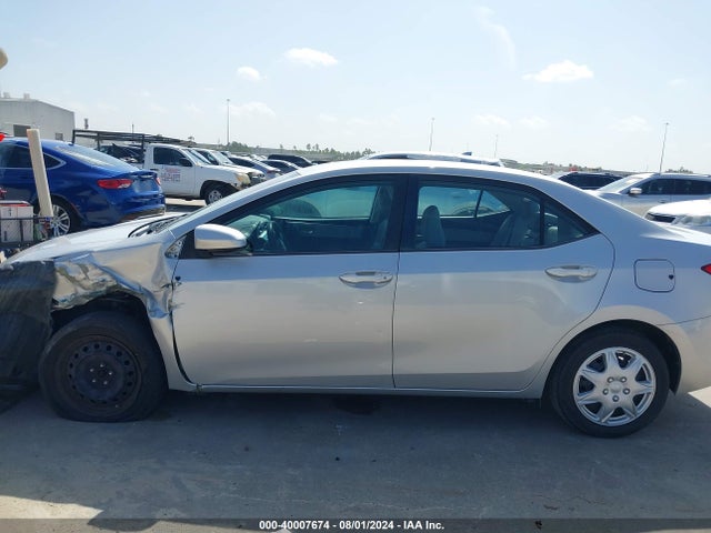 Toyota COROLLA LE 2015 5YFBURHE5FP251614 Image 14