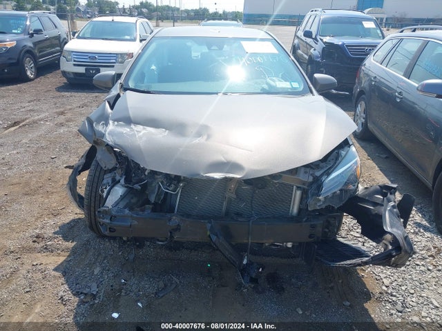 Toyota COROLLA LE 2018 2T1BURHE1JC103405 Image 6