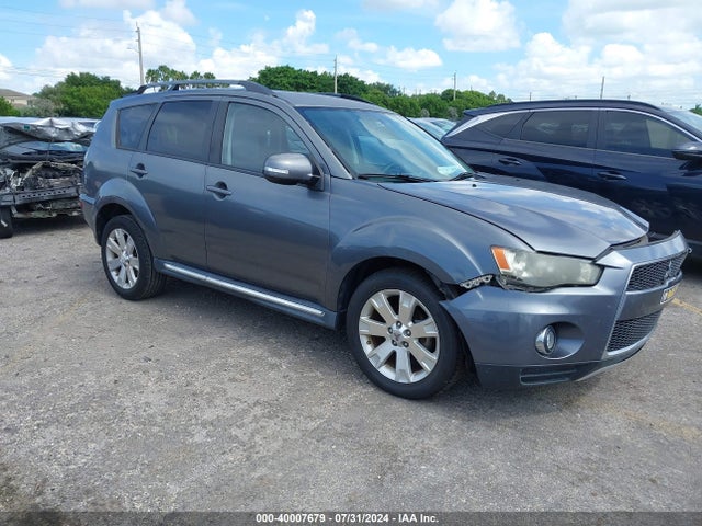 2011 MITSUBISHI OUTLANDER JA4AS3AW8BU039086 Photo 0