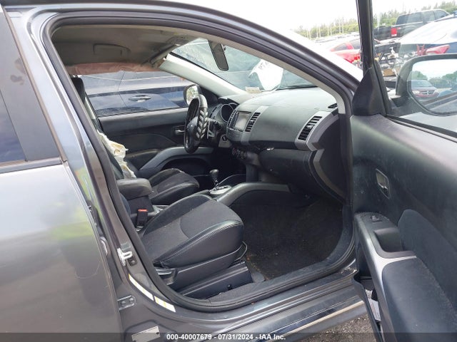 2011 MITSUBISHI OUTLANDER JA4AS3AW8BU039086 Photo 4