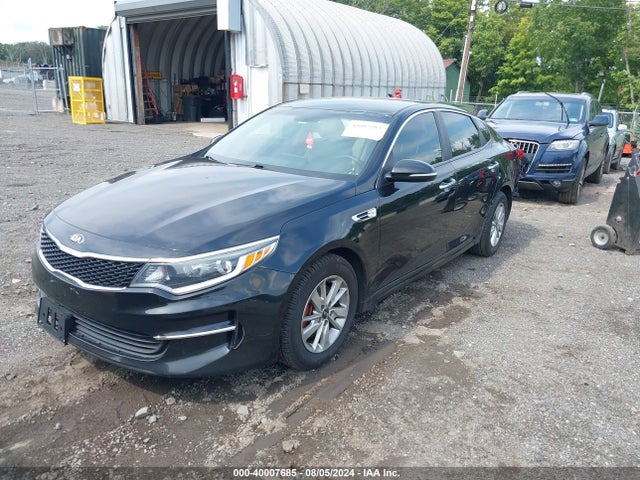 KIA Optima Lx 2017 5XXGT4L39HG155966 Image 2