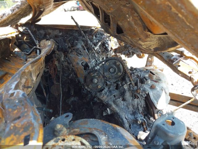 2T3BFREV9FW406055 Toyota RAV4 LE