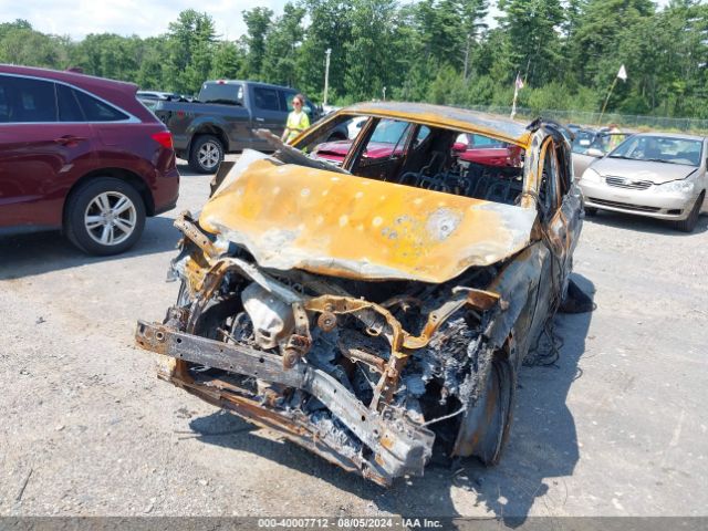 2T3BFREV9FW406055 Toyota RAV4 LE