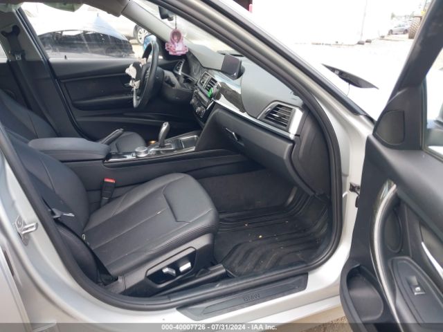 WBA8A3C59JA505956 BMW 320i Xdrive