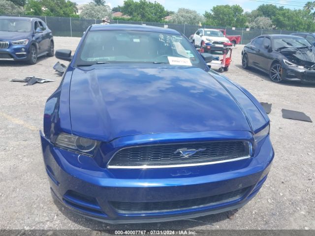 1ZVBP8AM7E5334800 Ford Mustang V6