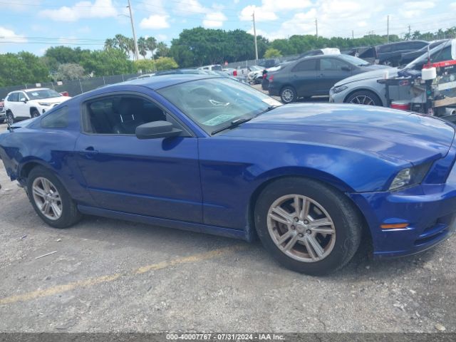 1ZVBP8AM7E5334800 Ford Mustang V6