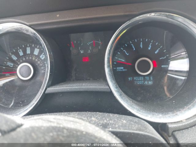 1ZVBP8AM7E5334800 Ford Mustang V6