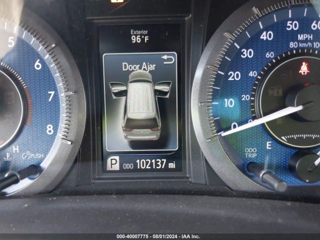 5TDYK3DC8FS616330 Toyota Sienna Xle 8 Passenger