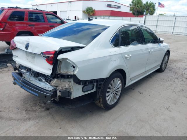 1VWBT7A38HC063601 Volkswagen Passat 1.8t Se