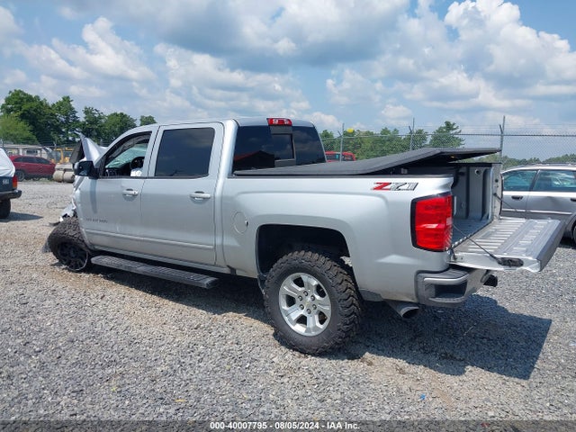 Chevrolet Silverado 1500 2lt 2018 3GCUKREC1JG623496 Image 3