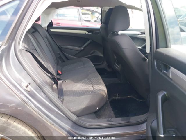 1VWAT7A34GC041640 Volkswagen Passat 1.8t S