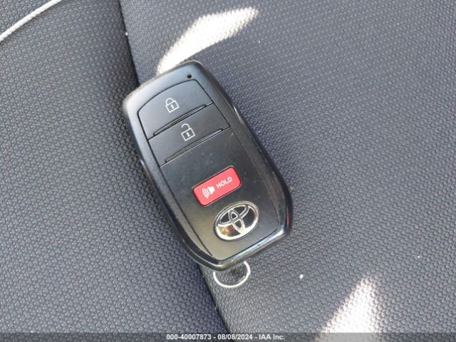 7MUBAABG5PV065848 Toyota Corolla Cross Le