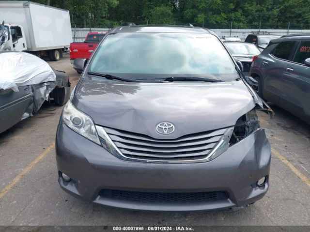 5TDYK3DC5FS635952 Toyota Sienna Xle 8 Passenger