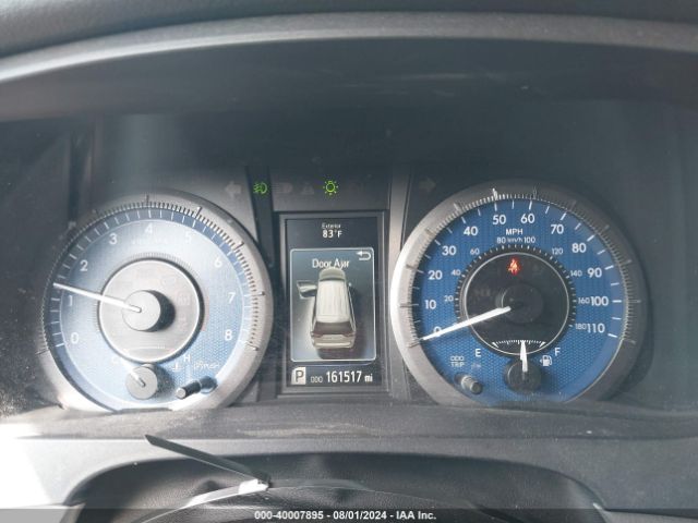 5TDYK3DC5FS635952 Toyota Sienna Xle 8 Passenger