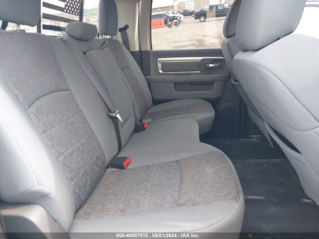 1C6RR7LT4JS168961 RAM 1500 Slt