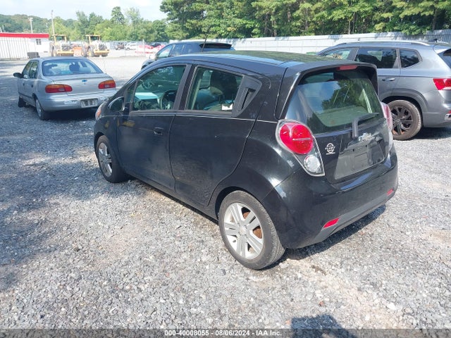 Chevrolet Spark 1lt Cvt 2015 KL8CD6S93FC804132 Image 3