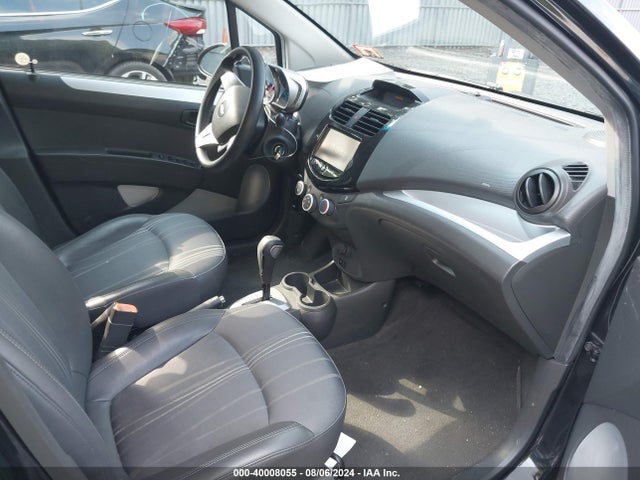 Chevrolet Spark 1lt Cvt 2015 KL8CD6S93FC804132 Image 5