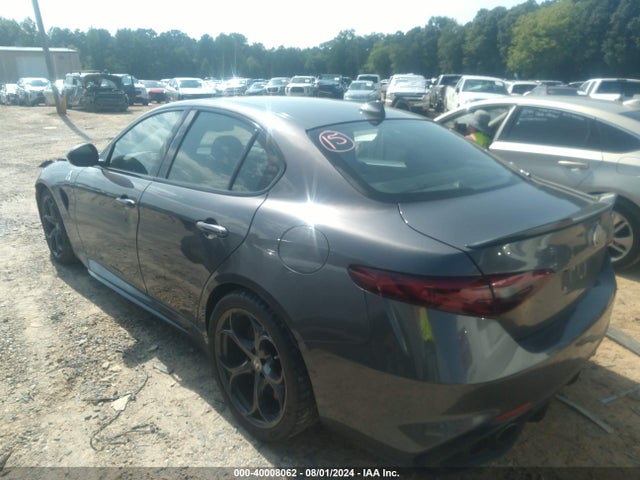 ZARFAEAV5H7544405 Alfa Romeo Giulia Quadrifoglio Rwd