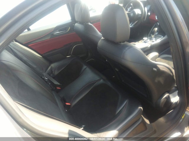 ZARFAEAV5H7544405 Alfa Romeo Giulia Quadrifoglio Rwd