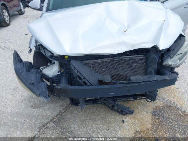 KMHD74LF0HU075074 Hyundai ELANTRA SE