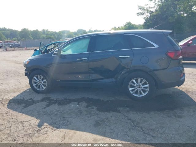 5XYPGDA58KG490776 KIA Sorento 3.3l Lx