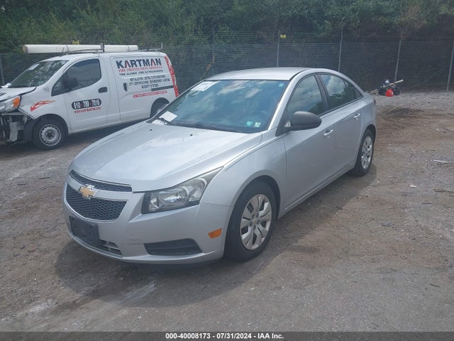 1G1PA5SG9E7108496 Chevrolet Cruze Ls Auto