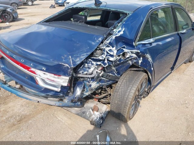 1LN6L9NC0K5600057 Lincoln Continental Reserve