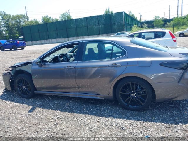 4T1K61BK2NU062877 Toyota Camry Xse Awd