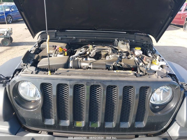 1C4HJXDGXNW145048 Jeep Wrangler Unlimited Sport S 4x4