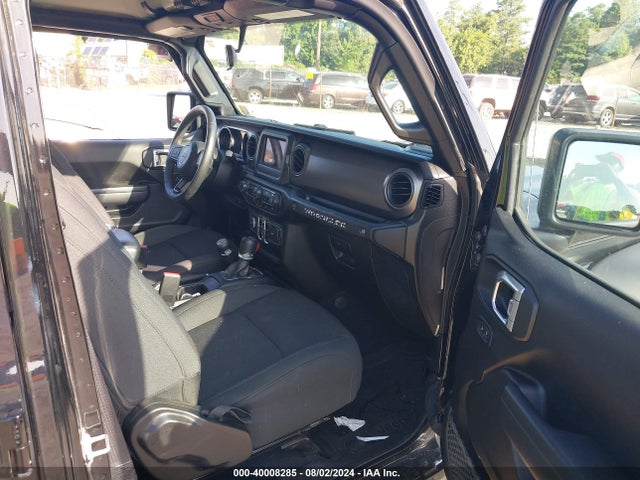 1C4HJXDGXNW145048 Jeep Wrangler Unlimited Sport S 4x4