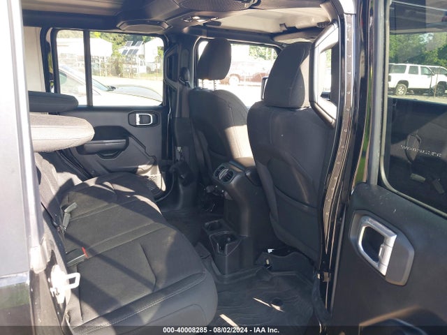 1C4HJXDGXNW145048 Jeep Wrangler Unlimited Sport S 4x4